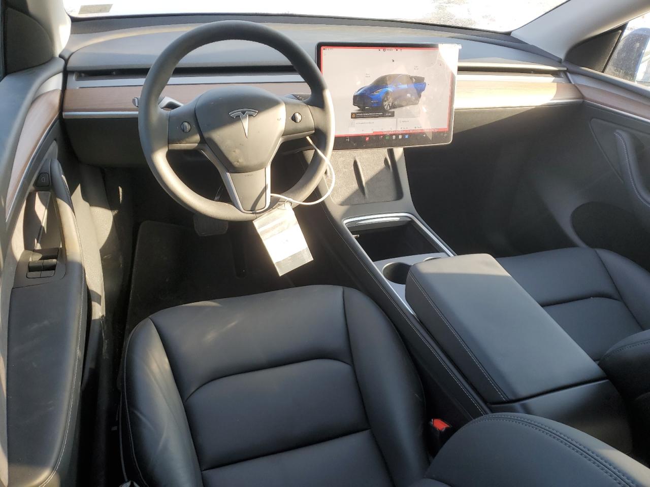 2024 TESLA MODEL Y  VIN:7SAYGAEE4RF077822