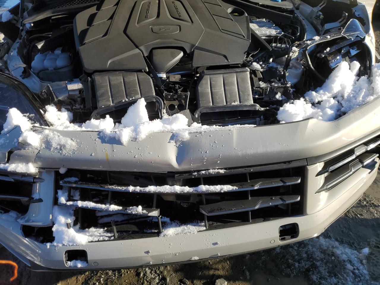 2024 PORSCHE CAYENNE  VIN:WP1AA2AY0RDA11327