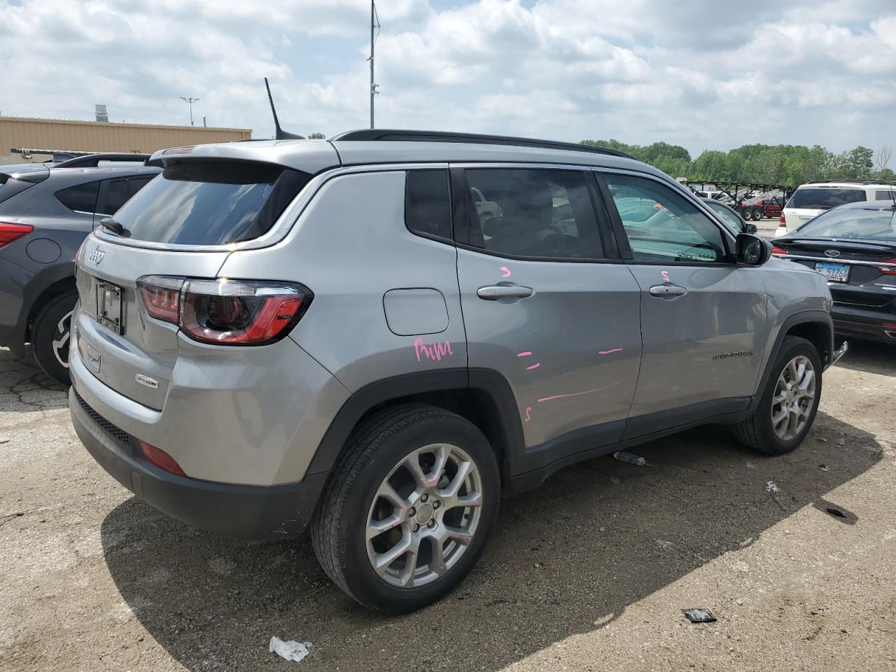 2022 JEEP COMPASS LATITUDE LUX VIN:3C4NJDFB6NT113786