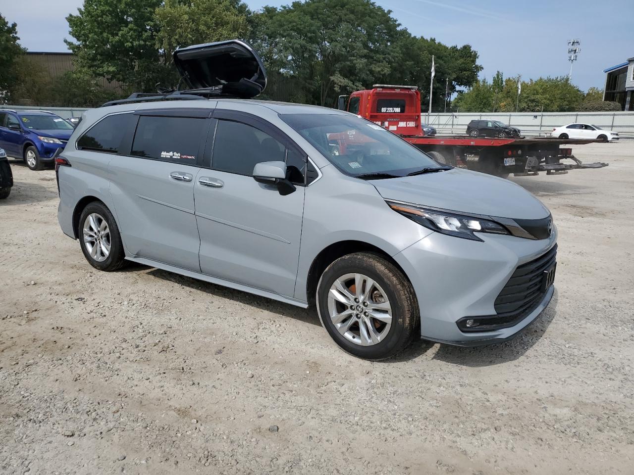 2022 TOYOTA SIENNA XLE VIN:5TDASKFCXNS045169