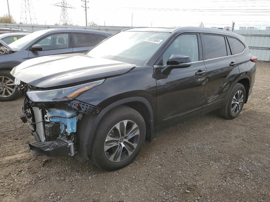 2022 TOYOTA HIGHLANDER XLE VIN:5TDHZRBH7NS255023