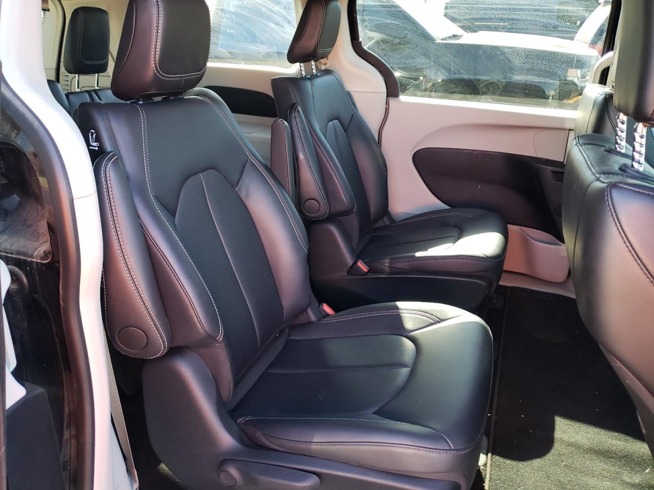 2024 CHRYSLER PACIFICA HYBRID SELECT VIN:2C4RC1S73RR130842