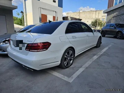 2014 Mercedes-Benz E 300 VIN: