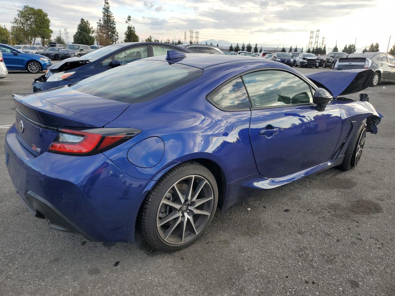 2023 TOYOTA GR 86  VIN:JF1ZNBC11P8764160