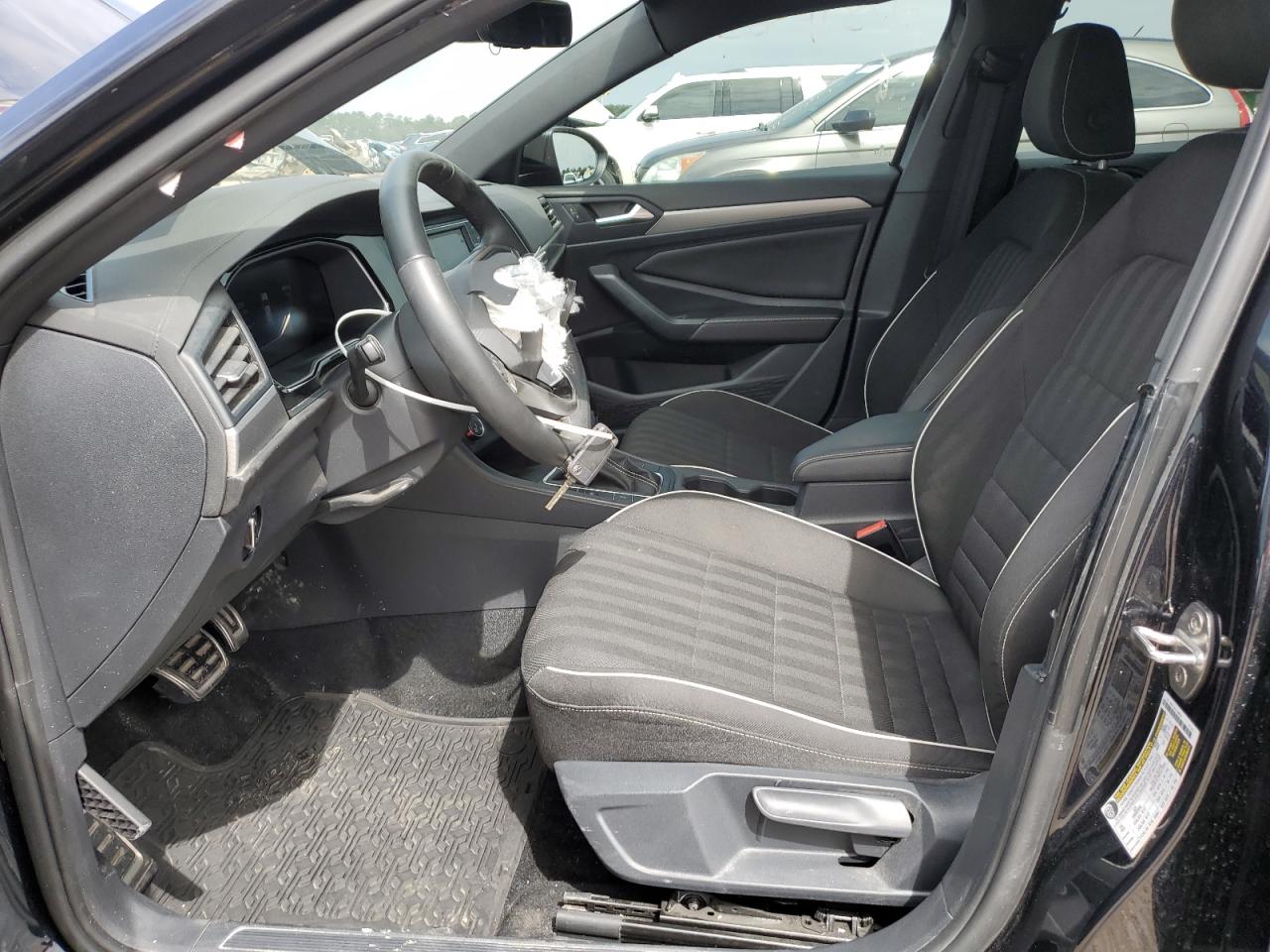 2024 VOLKSWAGEN JETTA SPORT VIN:3VWBM7BU0RM046845
