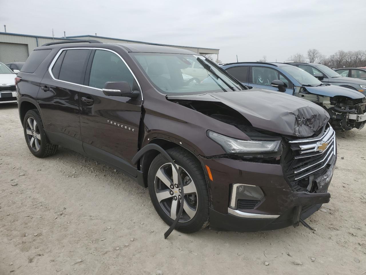 2022 CHEVROLET TRAVERSE LT VIN:1GNERHKW5NJ174425