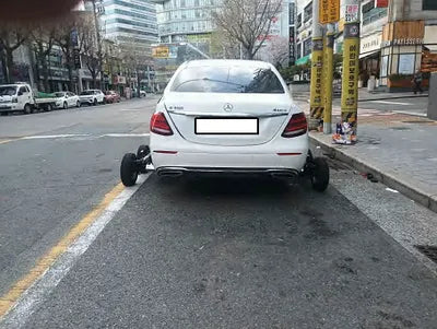 2017 Mercedes-Benz E 300 WDDZF4KBXHA225825 VIN:WDDZF4KBXHA225825