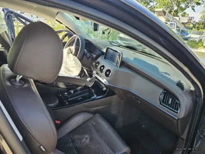 2017 Kia Stinger VIN: