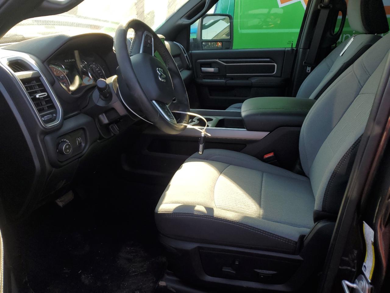 2024 RAM 3500 BIG HORN VIN:3C63RRHL6RG404782