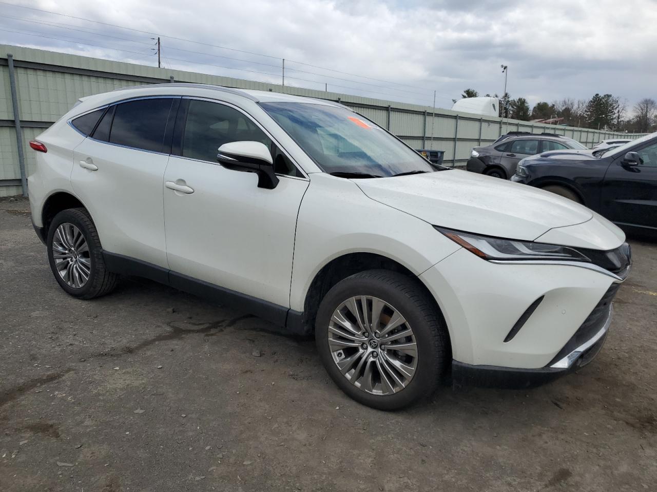 2022 TOYOTA VENZA LE VIN:JTEAAAAH2NJ114476