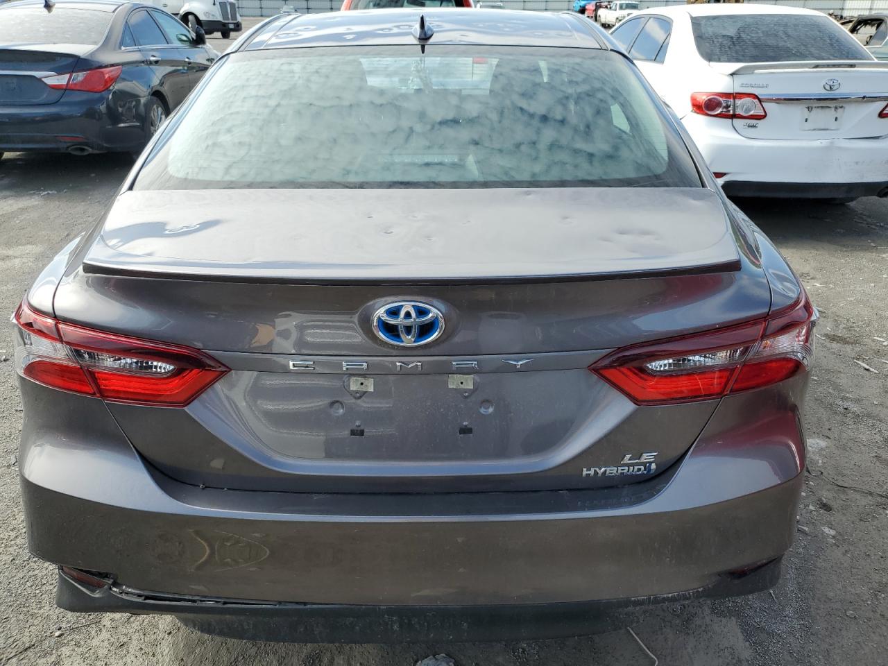 2022 TOYOTA CAMRY LE VIN:4T1C31AK0NU570098