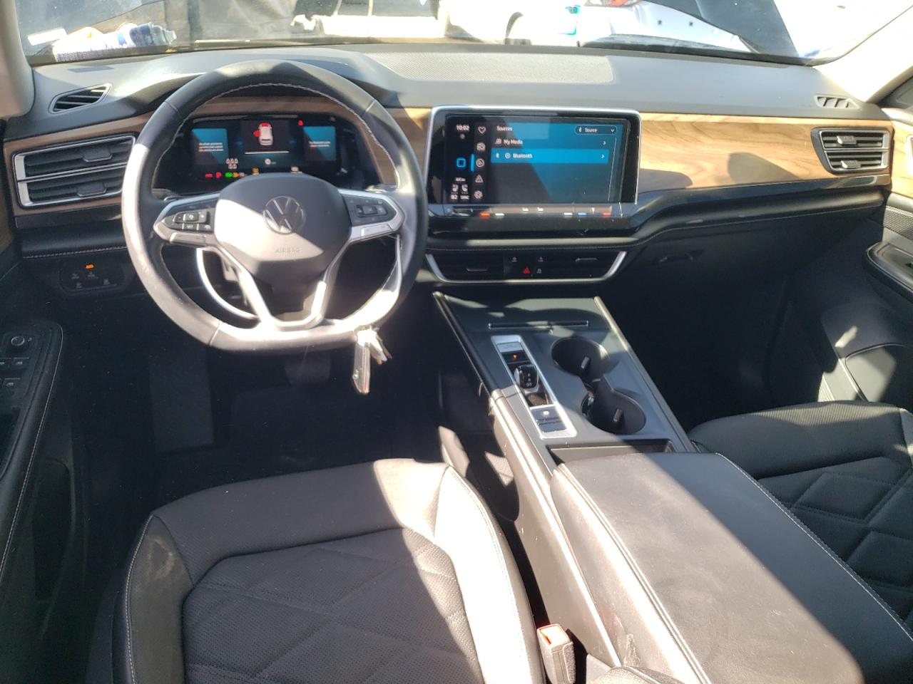 2024 VOLKSWAGEN ATLAS SE VIN:1V2LR2CA3RC521307