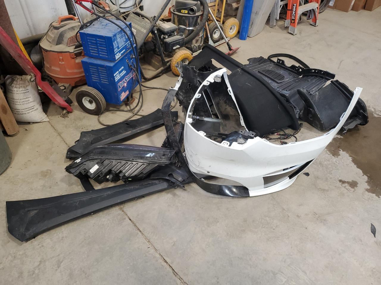 2023 TESLA MODEL X  VIN:7SAXCBE63PF374647