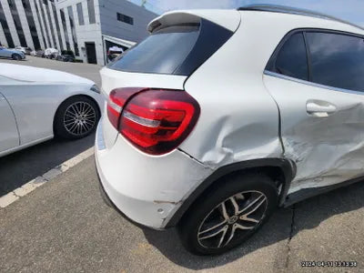 2019 Mercedes-Benz GLA 220 VIN: