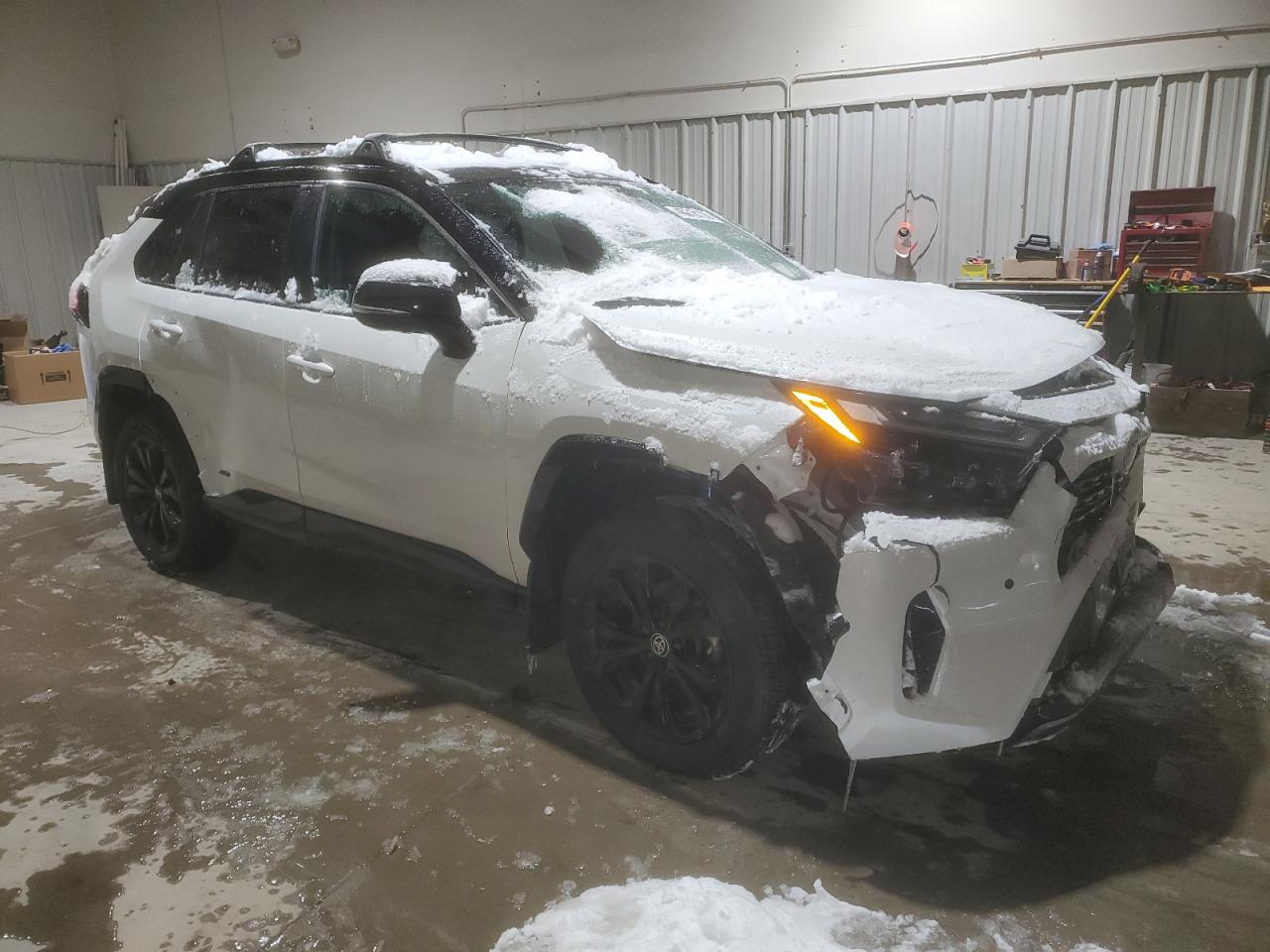 2024 TOYOTA RAV4 XSE VIN:2T3E6RFV9RW049735