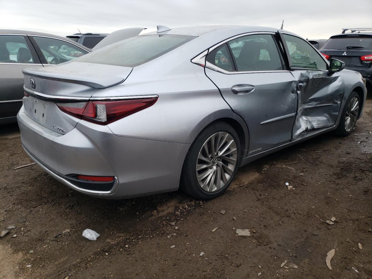 2022 LEXUS ES 300H BASE VIN:58AFA1C18NU017621