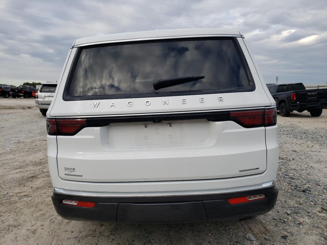 2022 JEEP WAGONEER SERIES II VIN:1C4SJVBT7NS110940
