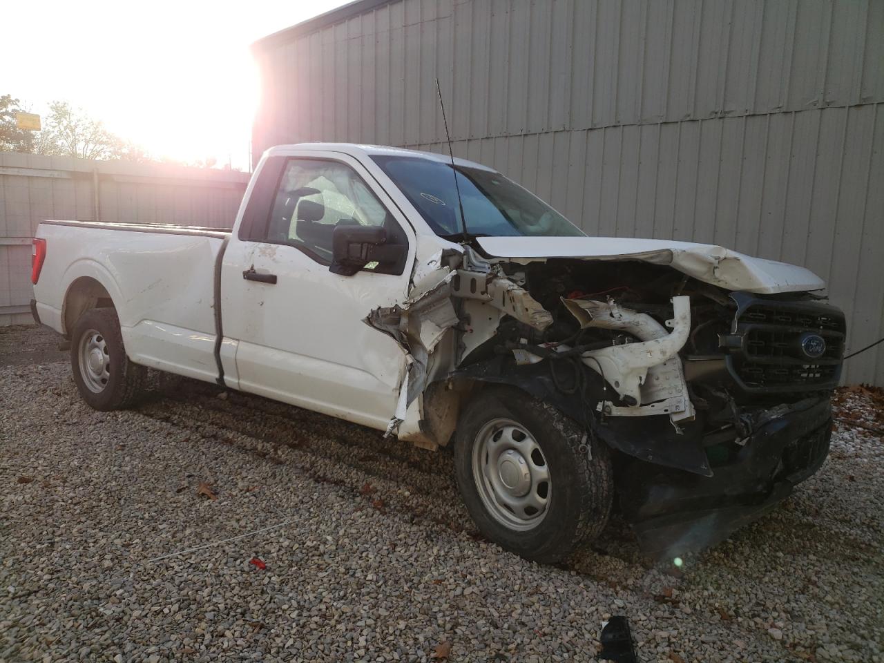 2022 FORD F150  VIN:1FTMF1CB5NKD27458
