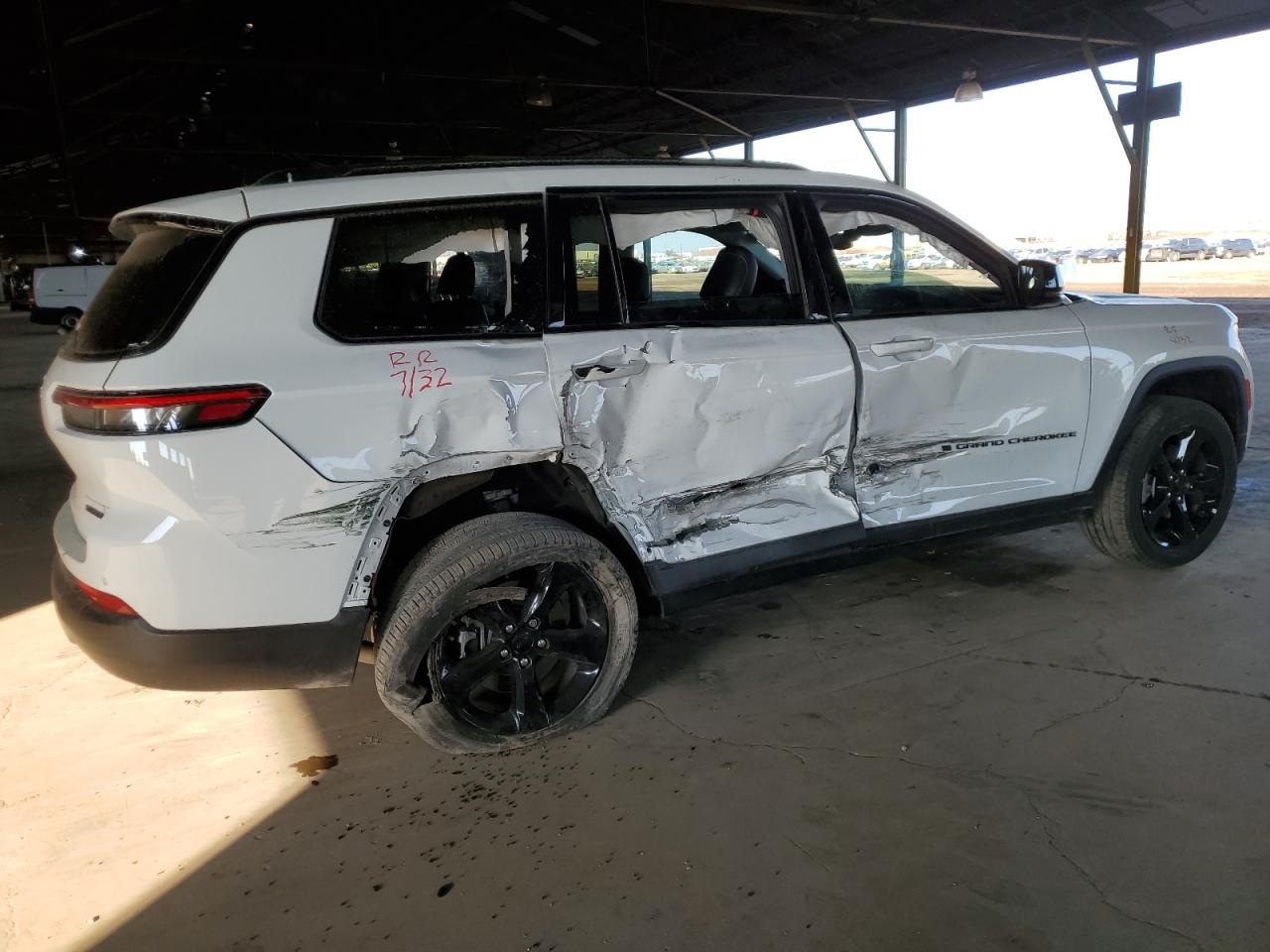 2024 JEEP GRAND CHEROKEE L LIMITED VIN:1C4RJKBG9R8935137