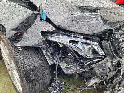 2016 Mercedes-Benz E 220 VIN: