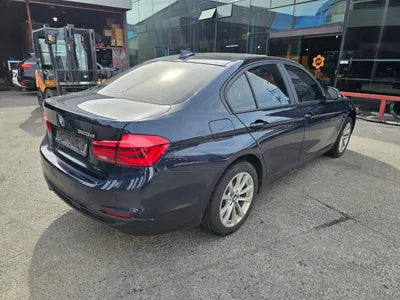 2016 BMW 3 Series WBA8C5105GK637242 VIN:WBA8C5105GK637242