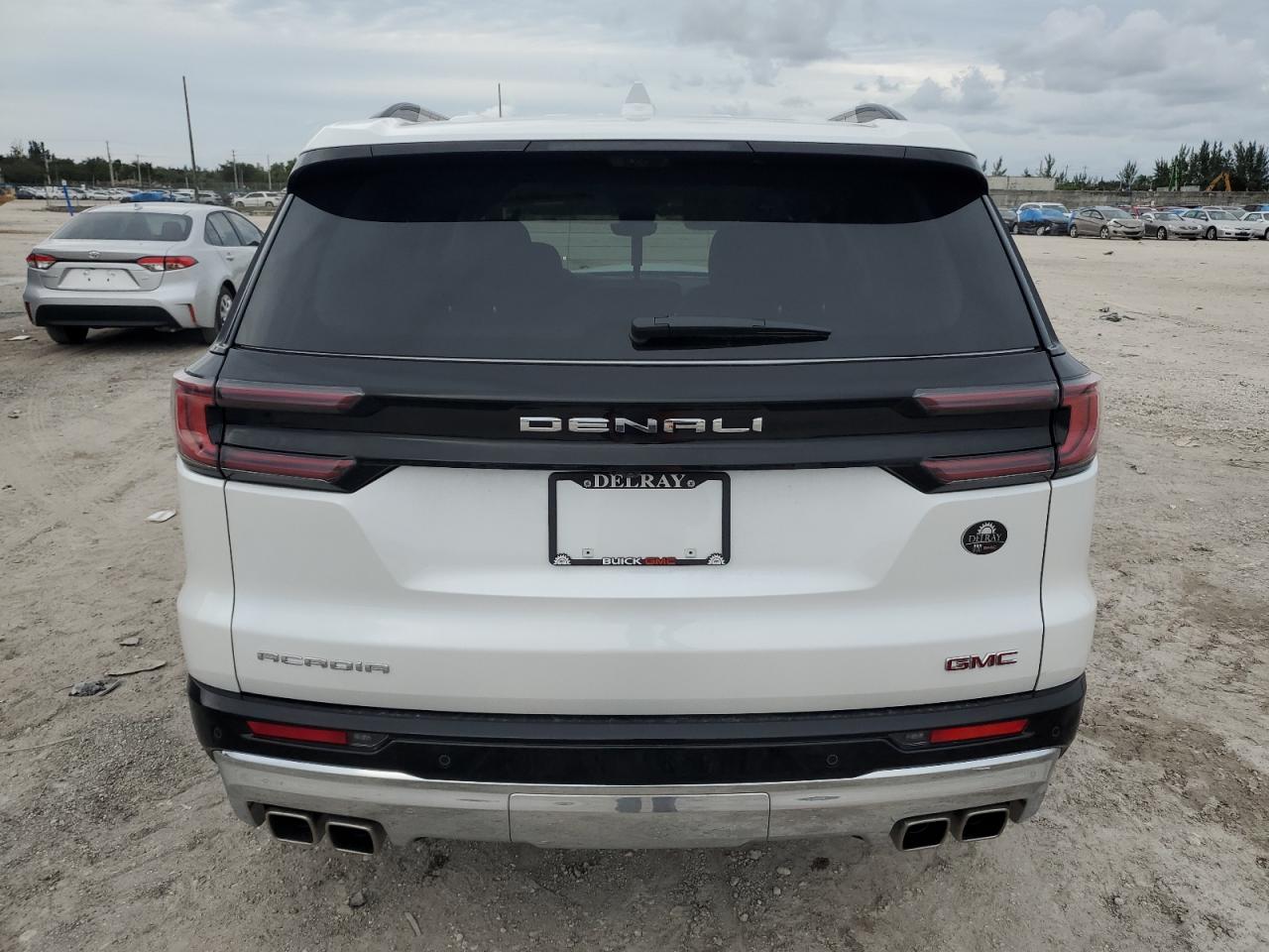 2024 GMC ACADIA DENALI VIN:1GKENLKS0RJ221469