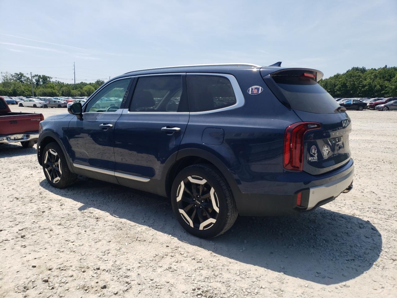 2023 KIA TELLURIDE S VIN:5XYP64GC9PG325190