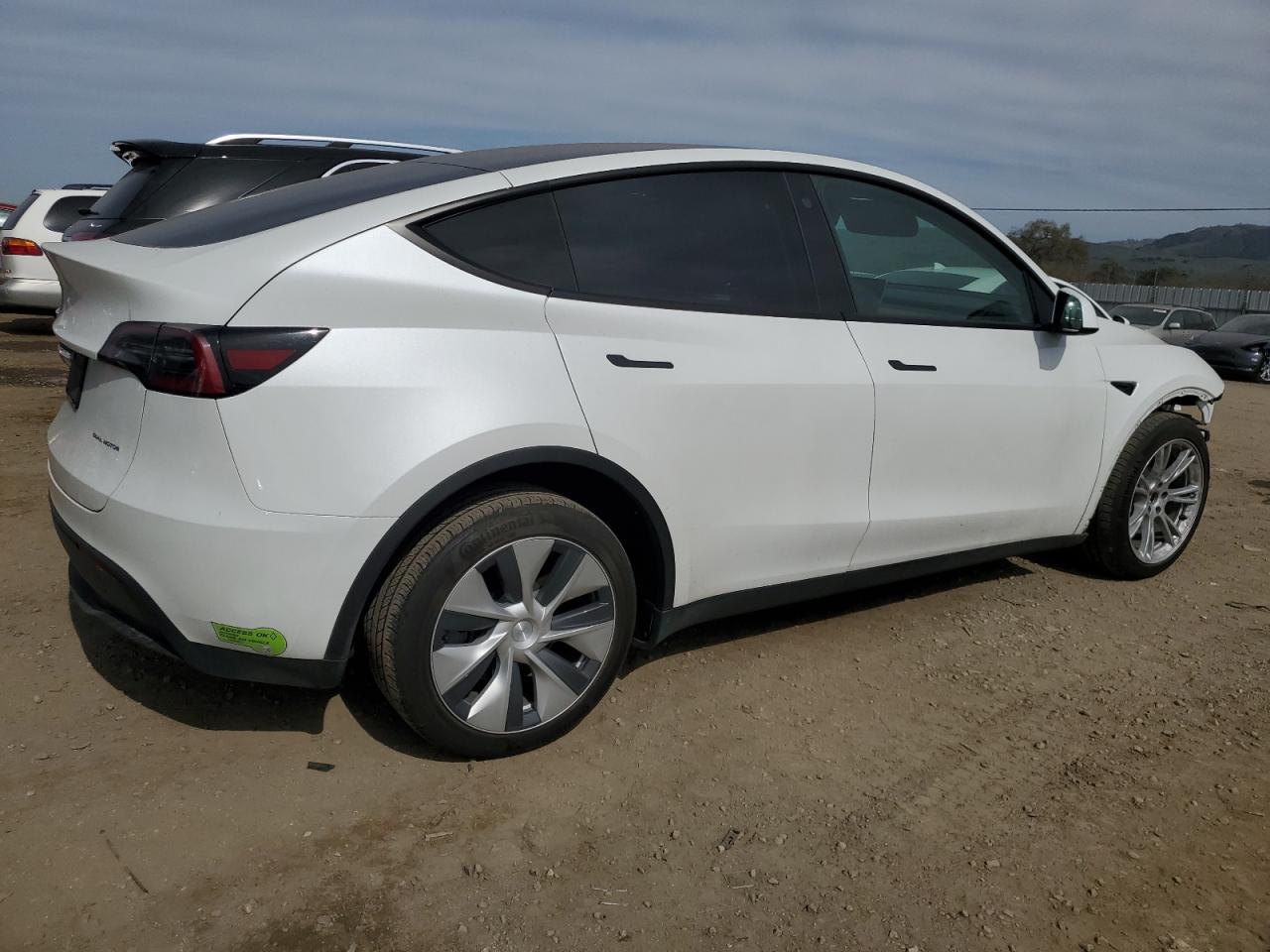 2023 TESLA MODEL Y  VIN:7SAYGDEE5PF746369