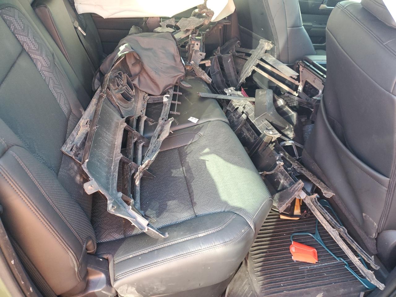 2022 TOYOTA TUNDRA CREWMAX SR VIN:5TFLA5DB7NX043946