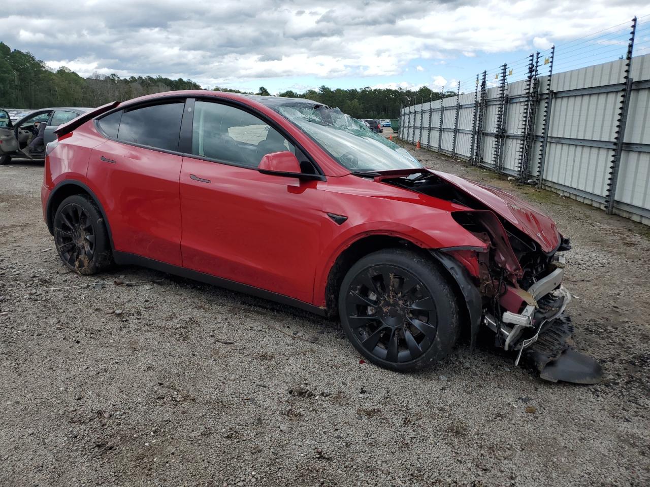 2022 TESLA MODEL Y  VIN:7SAYGAEE1NF412271