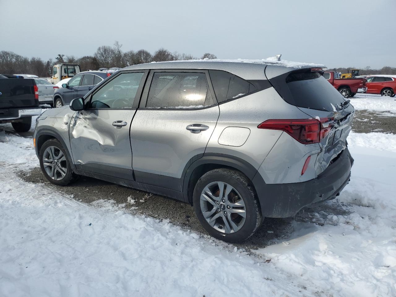 2023 KIA SELTOS LX VIN:KNDEPCAAXP7424961