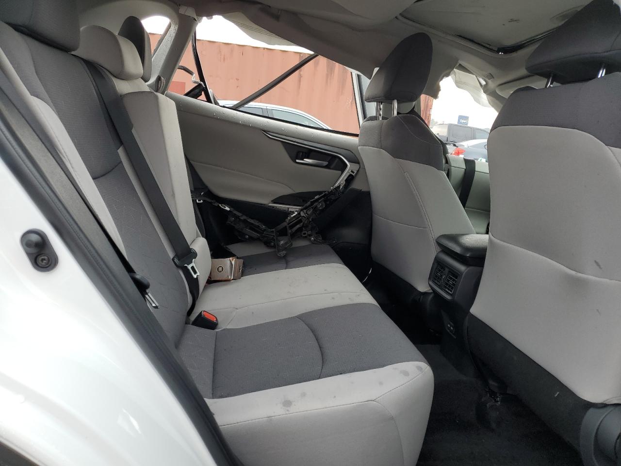 2024 TOYOTA RAV4 XLE VIN:2T3W1RFV6RW353625