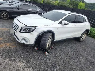 2019 Mercedes-Benz GLA 220 VIN: