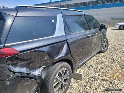 2022 Kia Carnival VIN: