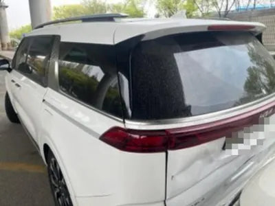 2023 Kia Carnival VIN: