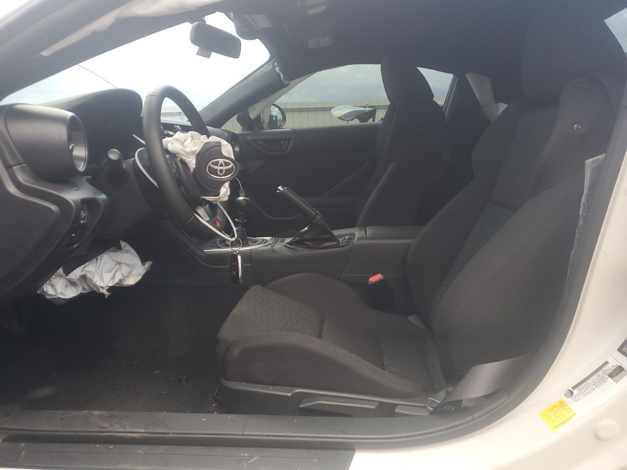 2024 TOYOTA GR 86  VIN:JF1ZNBB11R9755697