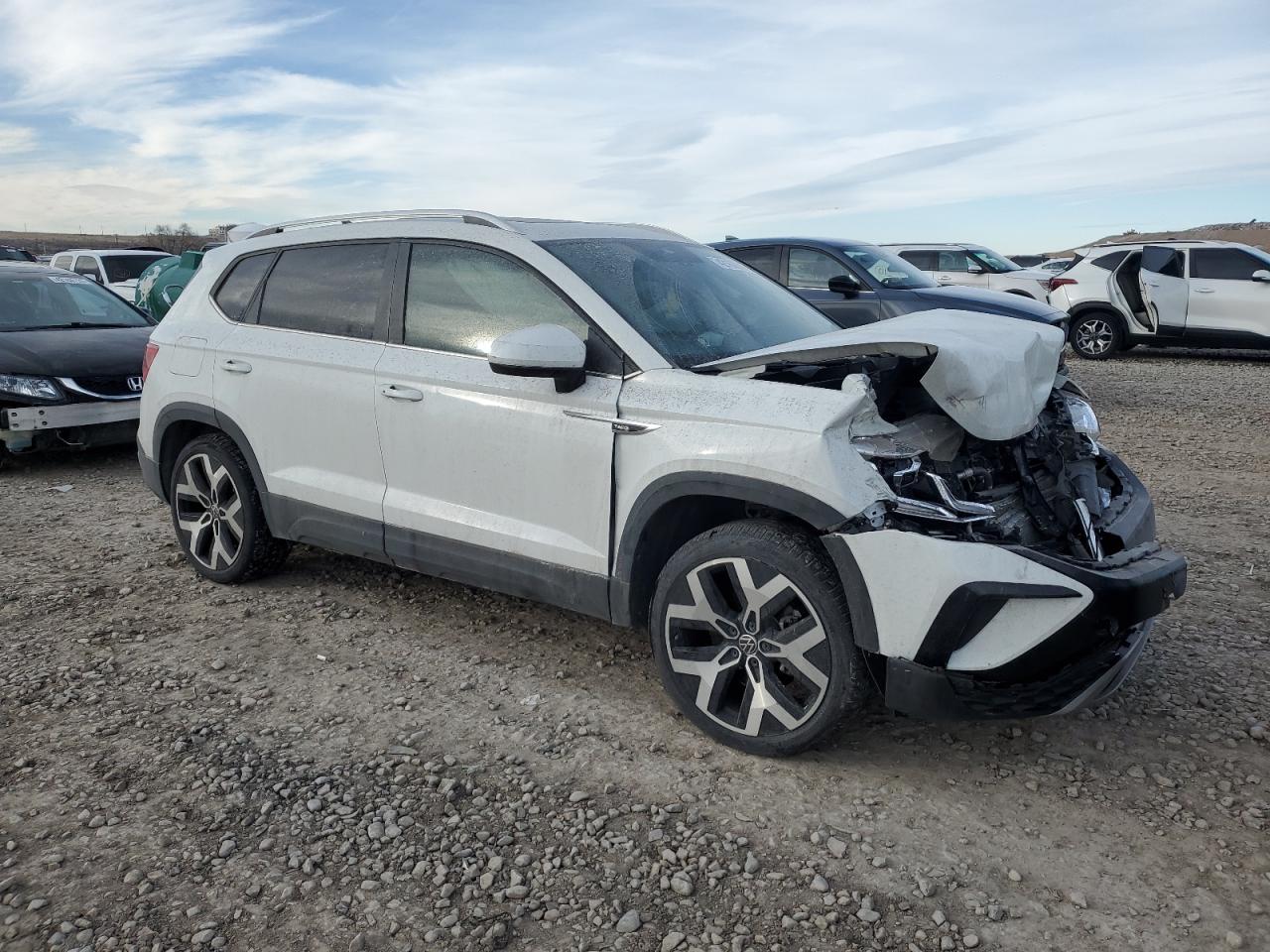 2022 VOLKSWAGEN TAOS SEL VIN:3VV2X7B20NM036918