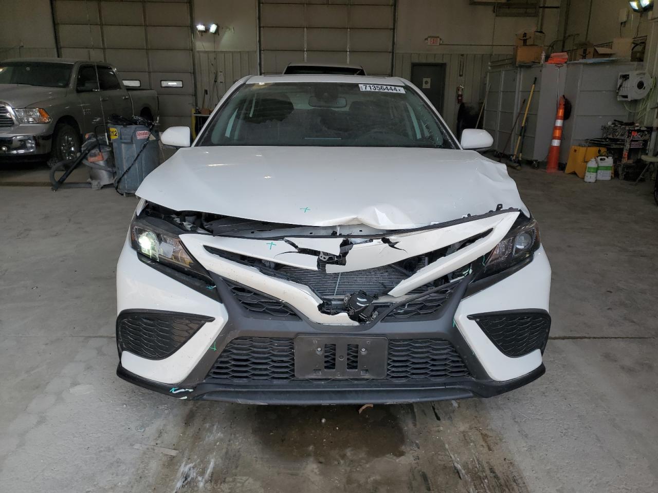 2022 TOYOTA CAMRY SE VIN:4T1T11AK9NU698698