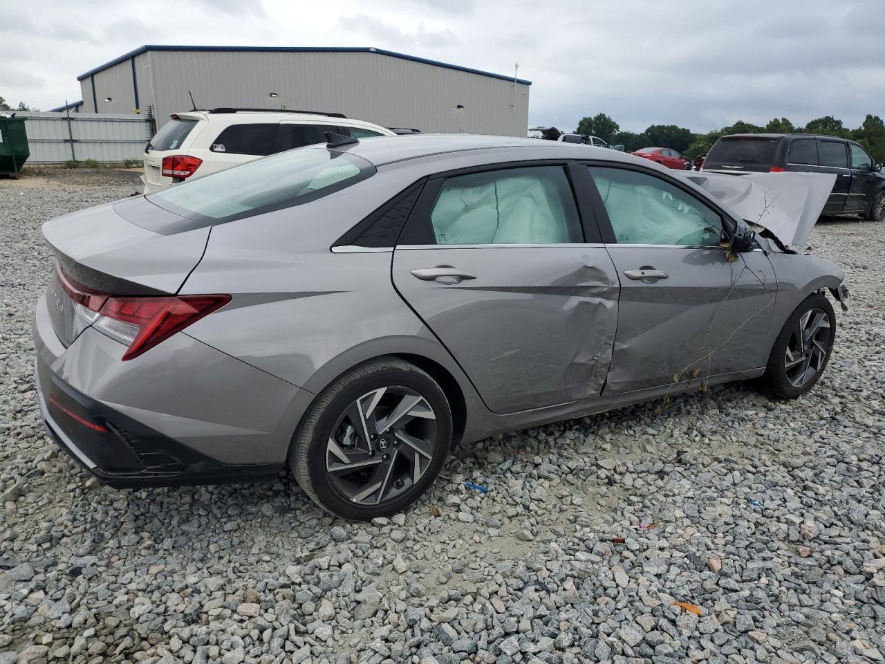 2024 HYUNDAI ELANTRA SEL VIN:KMHLS4DGXRU676656