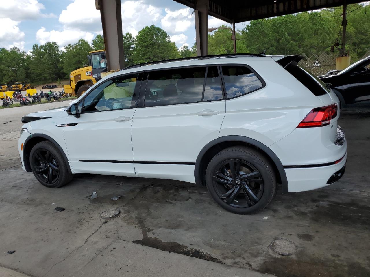 2023 VOLKSWAGEN TIGUAN SE R-LINE BLACK VIN:3VVCB7AX2PM125652