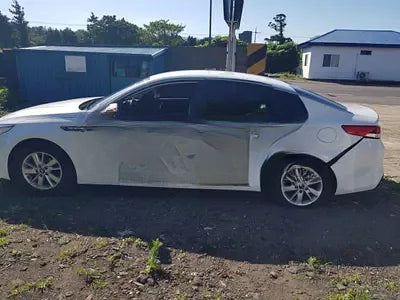 2017 Kia K5 NONE VIN: