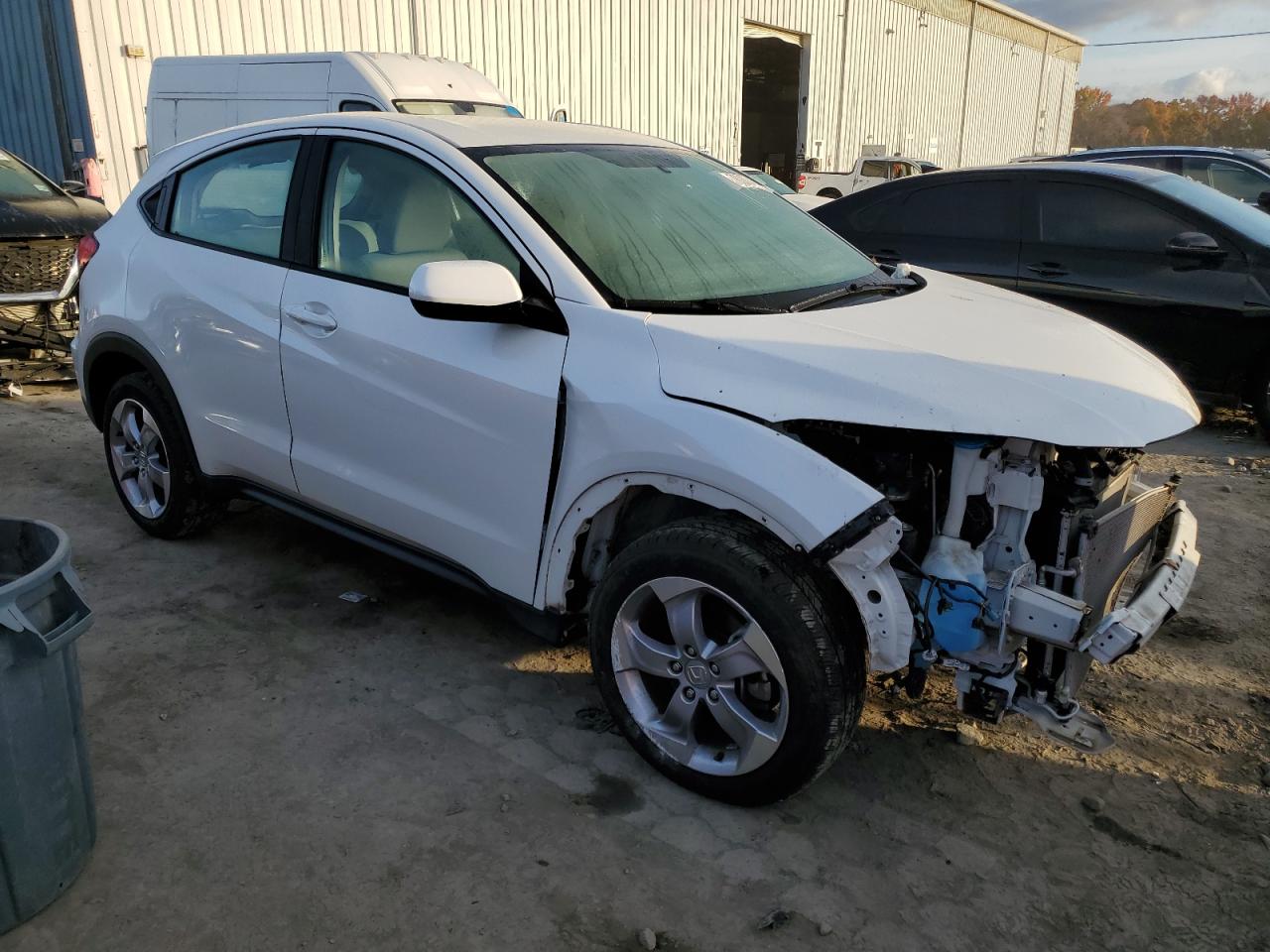 2022 HONDA HR-V LX VIN:3CZRU6H34NM718873