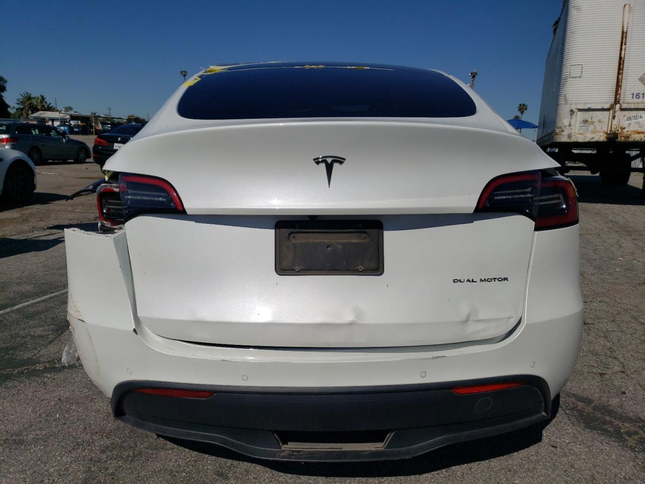 2022 TESLA MODEL Y  VIN:7SAYGDEE6NF441413