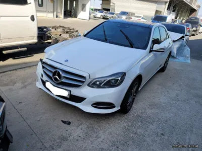 2016 Mercedes-Benz E 250 286KMWDDHF9HB4GB3 VIN:286KMWDDHF9HB4GB3