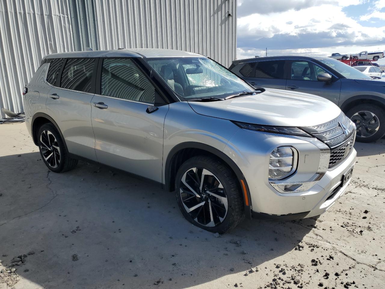 2024 MITSUBISHI OUTLANDER SE VIN:JA4J4VA89RZ024715