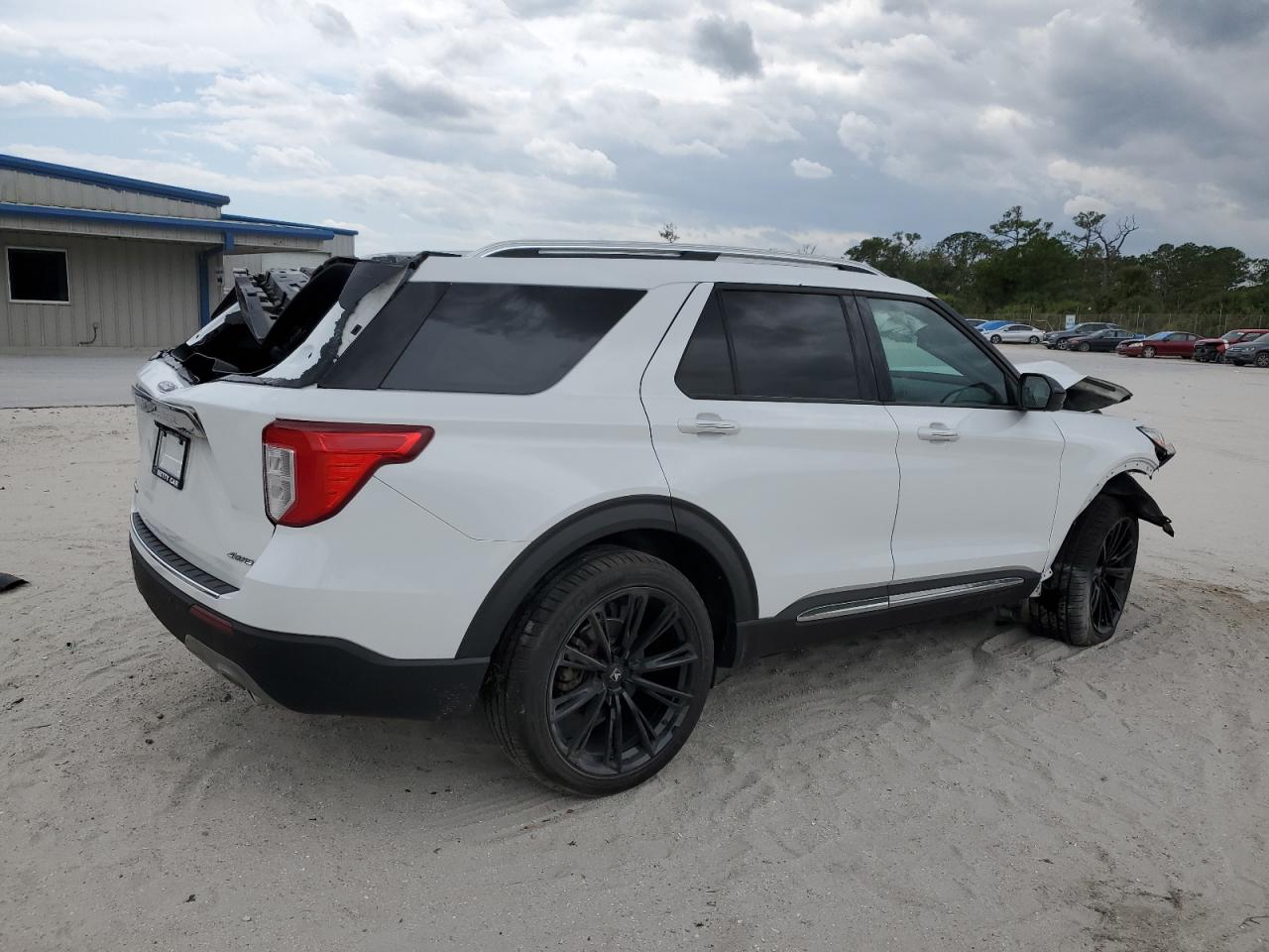 2022 FORD EXPLORER LIMITED VIN:1FMSK8FH2NGA32652