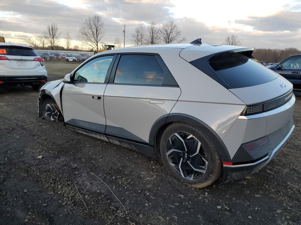 2022 HYUNDAI IONIQ 5 SEL VIN:KM8KNDAF7NU084057
