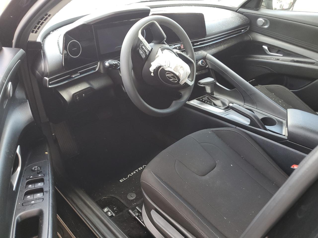 2024 HYUNDAI ELANTRA SEL VIN:KMHLM4DG1RU635651