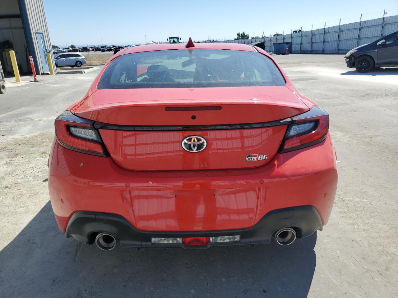 2023 TOYOTA GR 86  VIN:JF1ZNBC16P8757253