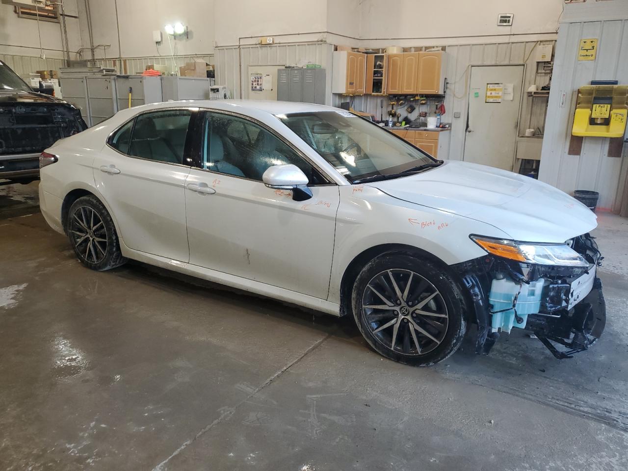 2022 TOYOTA CAMRY XLE VIN:4T1F31AK3NU585465